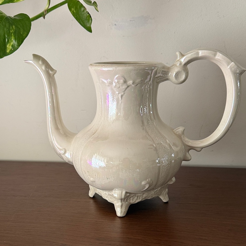 intage footed tea or coffee pot
